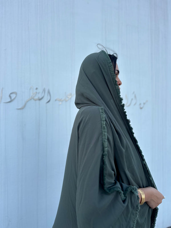 Zaytun Fringe Abaya